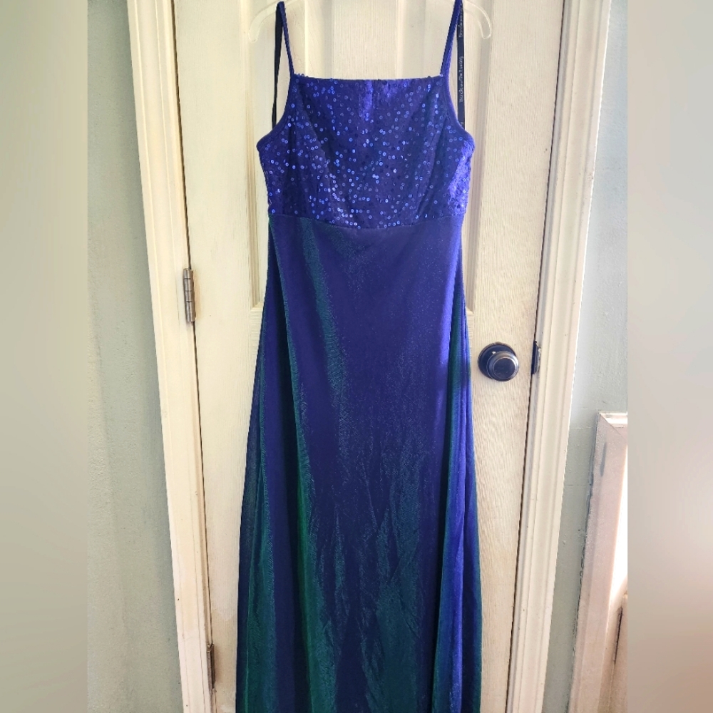 Vintage Mermaid-Color Blondie & Me Ballgown